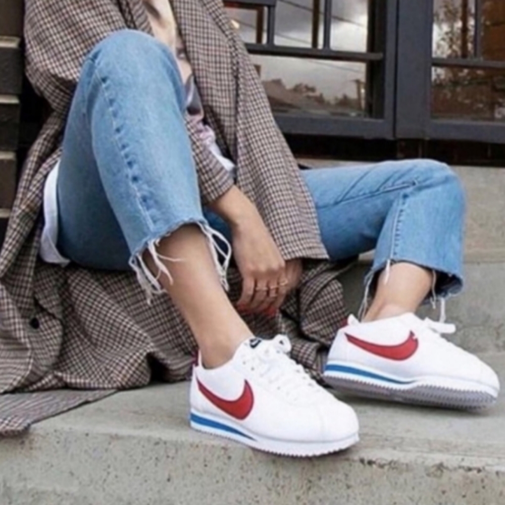 Nike Classic Cortez Basic Leather White/Red/Royal Women's Sneakers Size 7.5